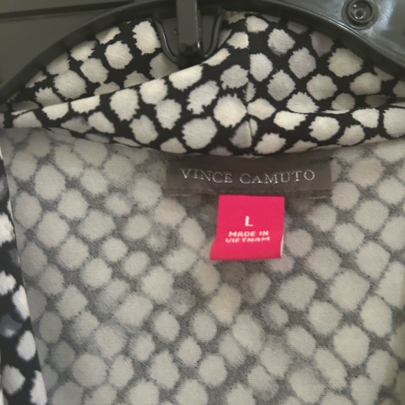 VINCE CAMUTO TOP
3 for $20 - Picture 2 of 2